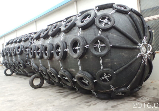 Natürliche pneumatische Gummipuffer-Öltanker-Schutz-Yokohama-Fender-Nylongrößen