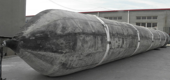 Sich hin- und herbewegender Gummischiffs-startender Airbag