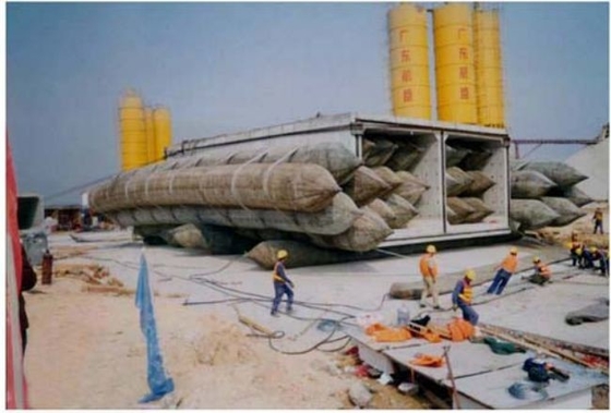 Sich hin- und herbewegende Marine Salvage Airbags Black Vessels-Rettungsboot-anhebende Airbags