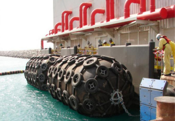 Yokohama-Art Marine Pneumatic Rubber Fenders für das Schiff, das Schutz ankoppelt